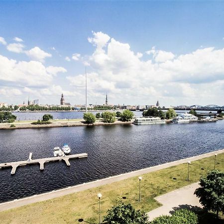 Winwinstay Superior Apartment By River Daugava Riga Exterior foto