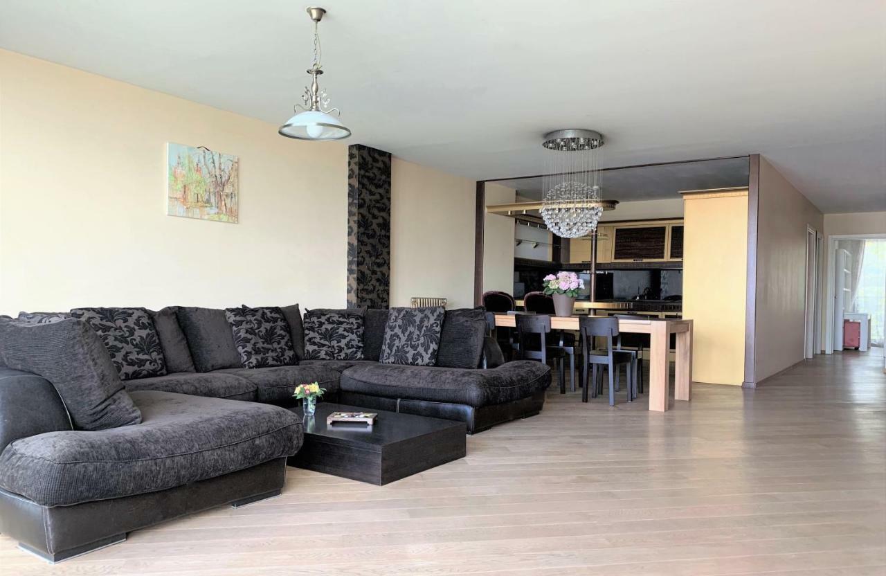 Winwinstay Superior Apartment By River Daugava Riga Exterior foto