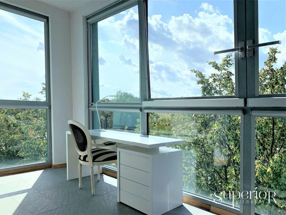 Winwinstay Superior Apartment By River Daugava Riga Exterior foto